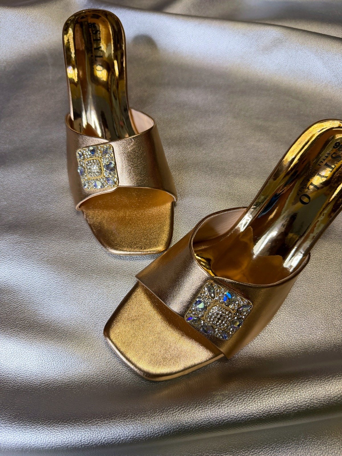 WhatsApp Image 2026-08-30 at 5.37.30 PM (1) Aurelia Crystal Heel Gold - Beyond Apparel BD